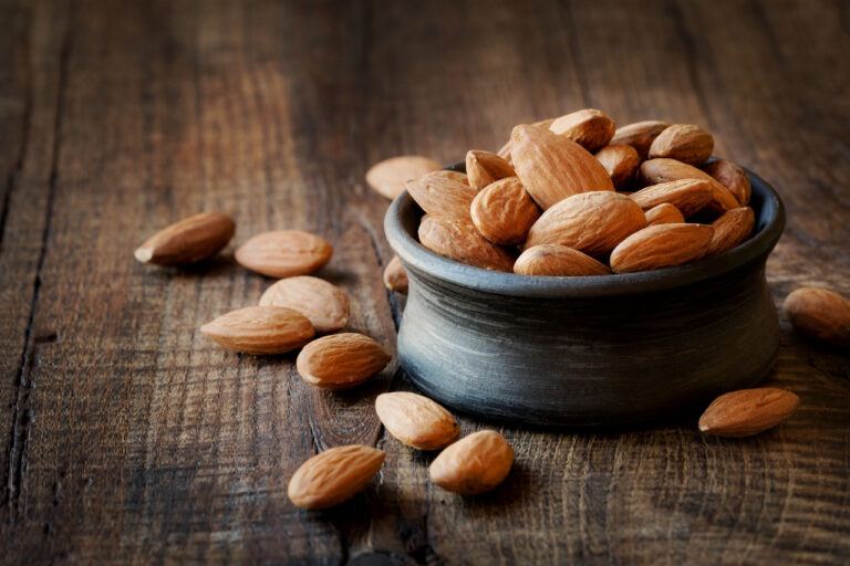 Les amandes sont-elles bonnes pour le cholestérol ?  Trouver la réponse