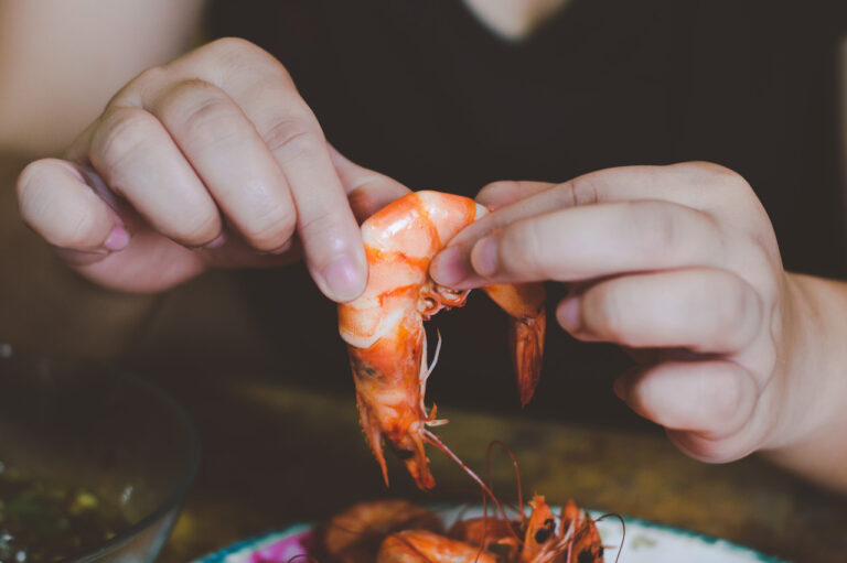 Les crevettes sont-elles bonnes pour le cholestérol ? Découvrir !