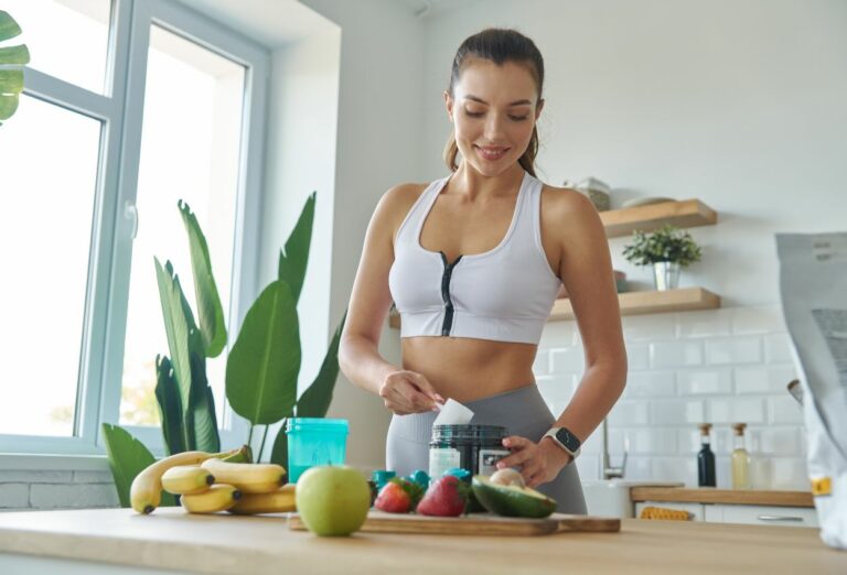 Femmes sportives : 5 habitudes alimentaires qui vous feront gagner en muscles (et pas en poids)