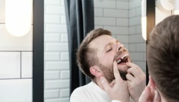 Un traitement japonais révolutionnaire pourrait faire repousser vos dents endommagées !