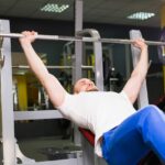 Entraînement intelligent comment éviter les blessures et maximiser vos résultats lors des exercices de développé couché