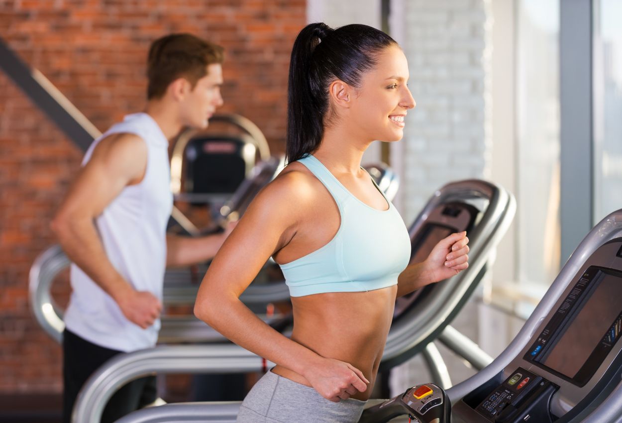 Essayez ce programme de cardio pour brûler les graisses