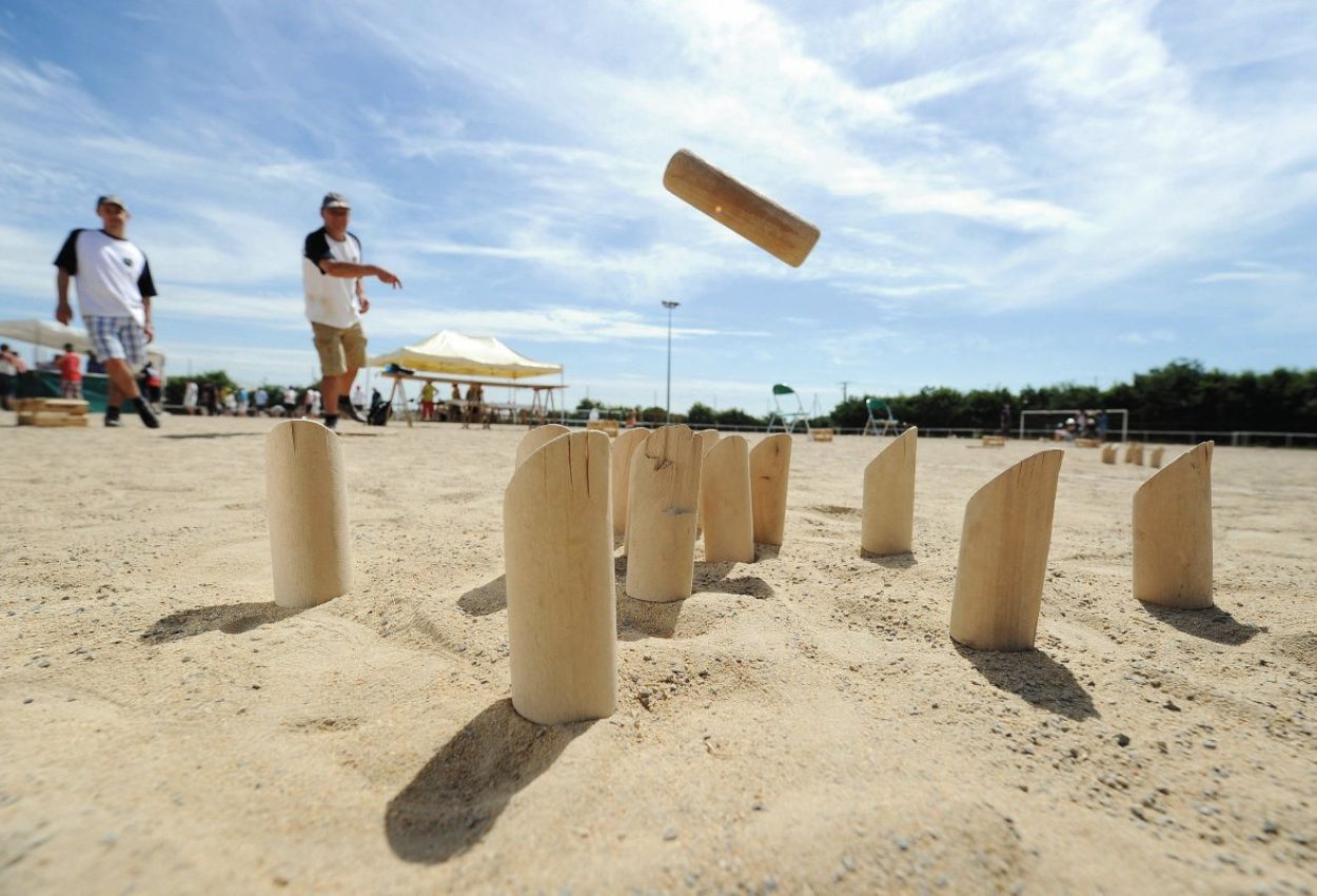 Le Mölkky le jeu de plage fun et addictif de l’été