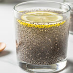 En 14 jours, cette eau détox chia-citron nettoie le corps pour 0,28€
